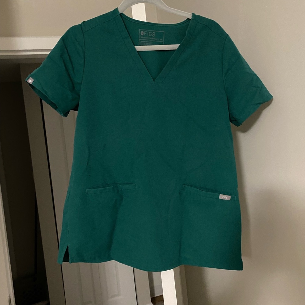 FIGS Two Pocket Scrub Top